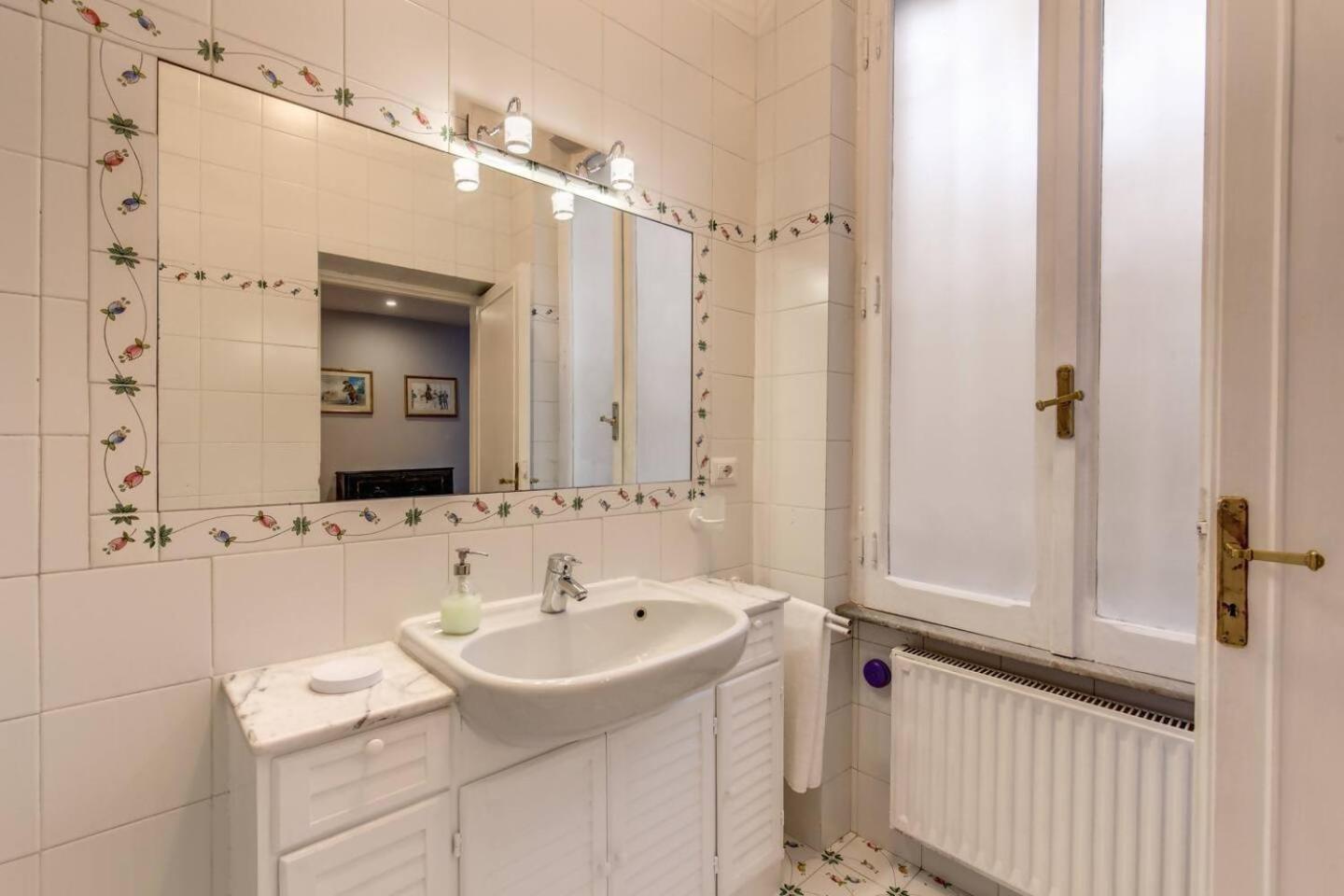 Lovely Flat By The Vatican Rome Exterior photo
